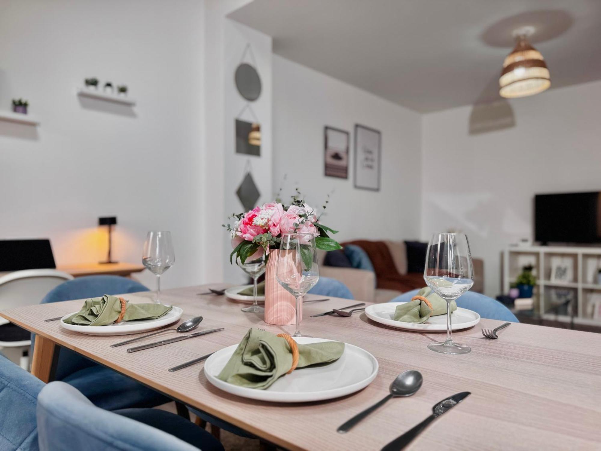 Cosy 1-Bed Flat 30Min To Central London & Parking Exterior photo